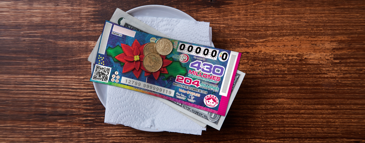 Camarera gana la lotería gracias a un boleto que le dejaron de propina