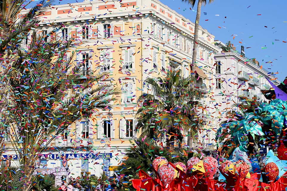 Amor y comparsas: ¡Vive San Valentín en el Carnaval de Veracruz con Melate!