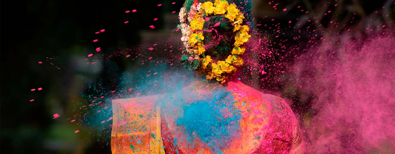 Los rituales más locos de primavera del mundo que te dejarán boquiabierto