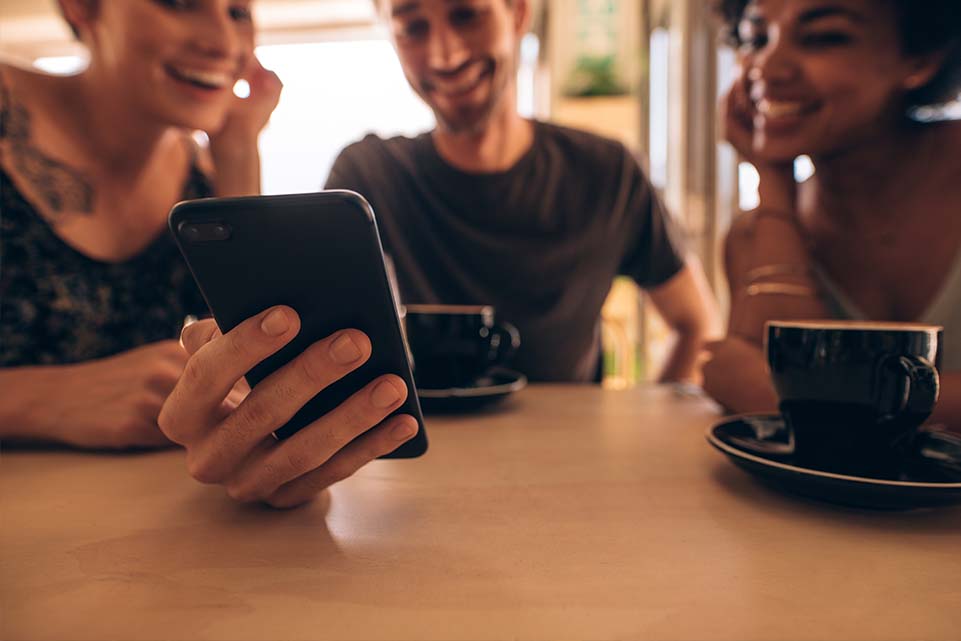 ganar saldo gratis en TuLotero con un grupo de amigos