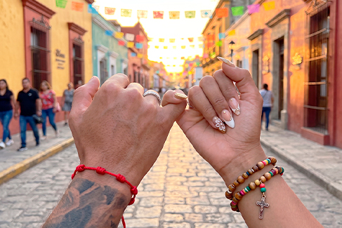 Cábalas de la suerte en México con amuletos, rituales y símbolos de buena fortuna.